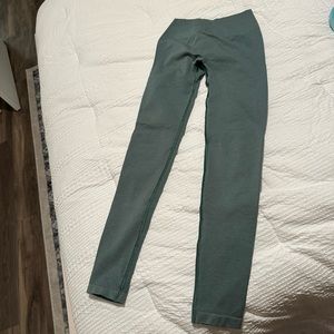 Alphalete Amplify Green Leggings (size small)